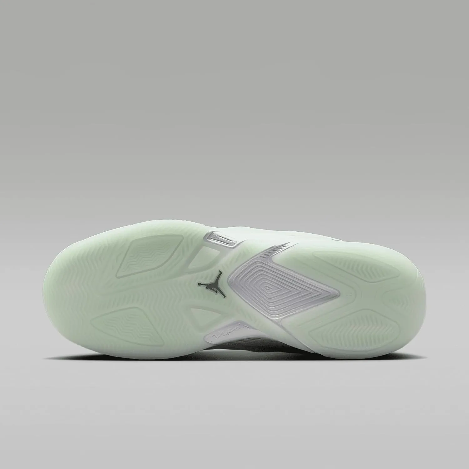 Jordan Heir Series Abundance Women's Basketball Shoes (IB7140-102, White/Barely Green/Seafoam/Oil Green)
