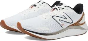 New Balance Women's Fresh Foam Arishi V4 Running Shoe, White/Tobacco, 5 Wide