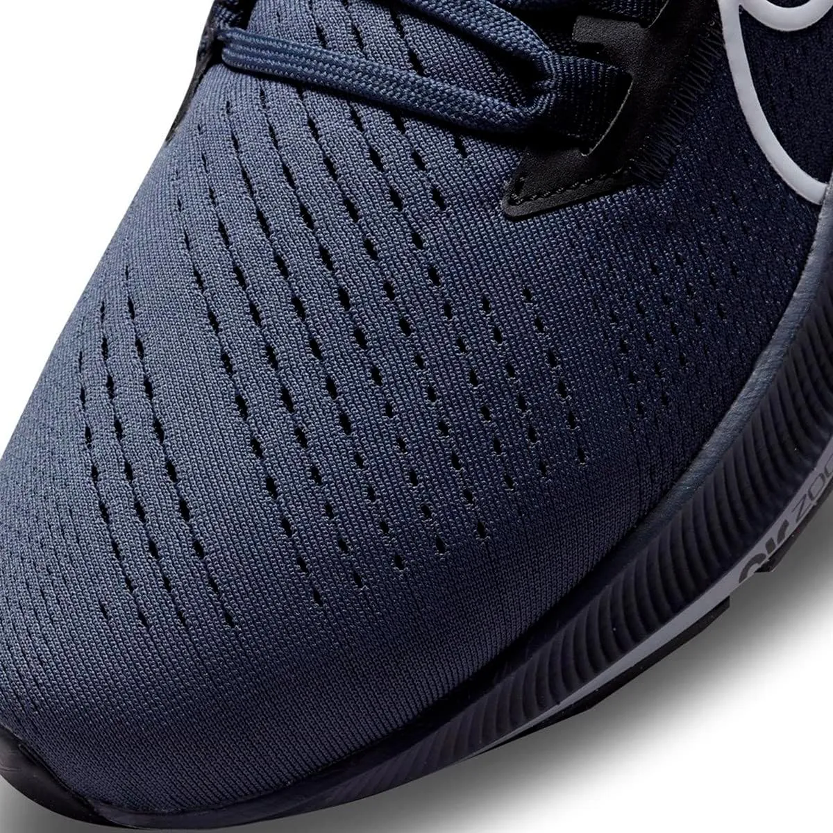 Nike Men's Air Zoom Pegasus 38 Running Shoe
