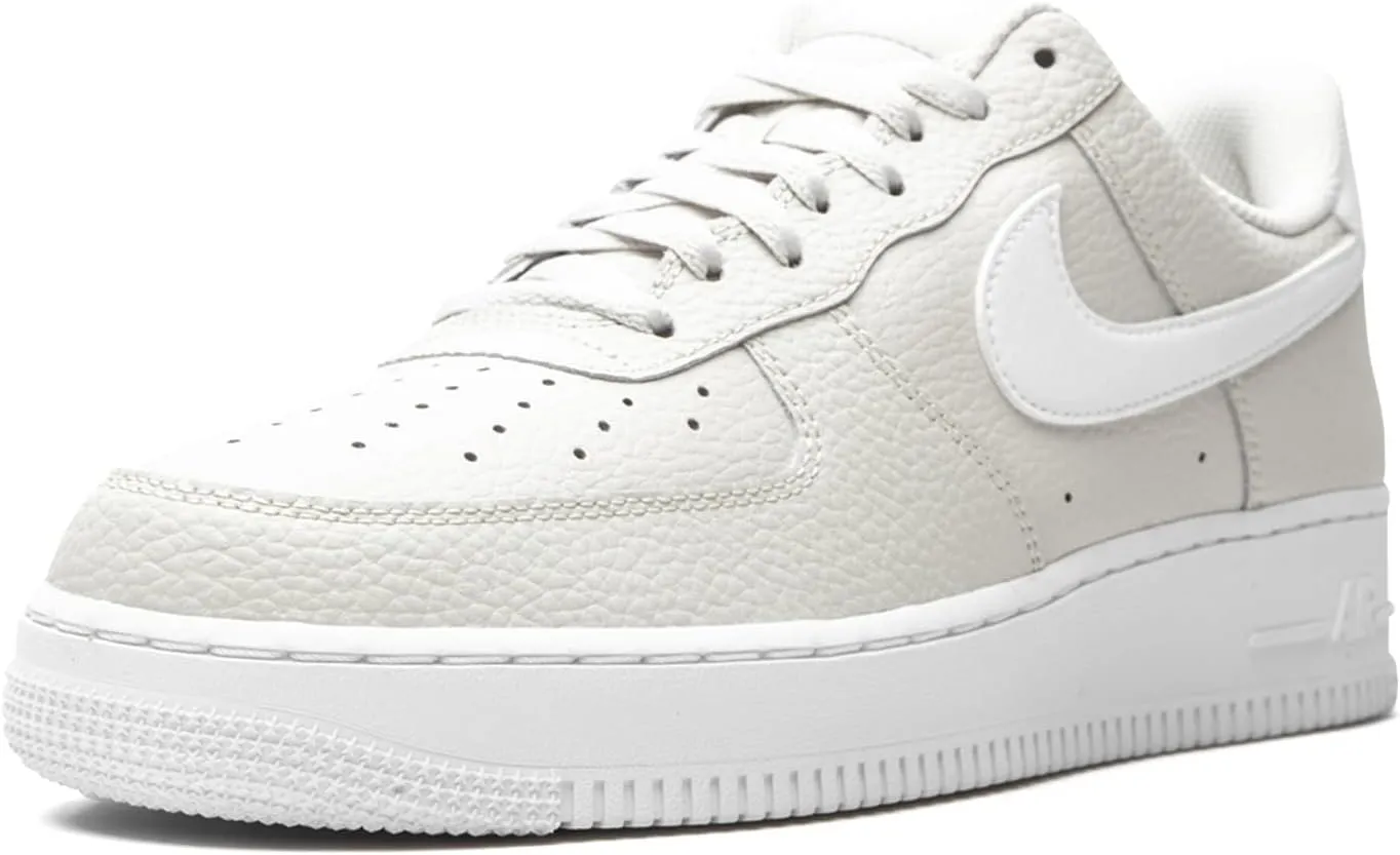 Nike Men's Basketball Shoe, 37W