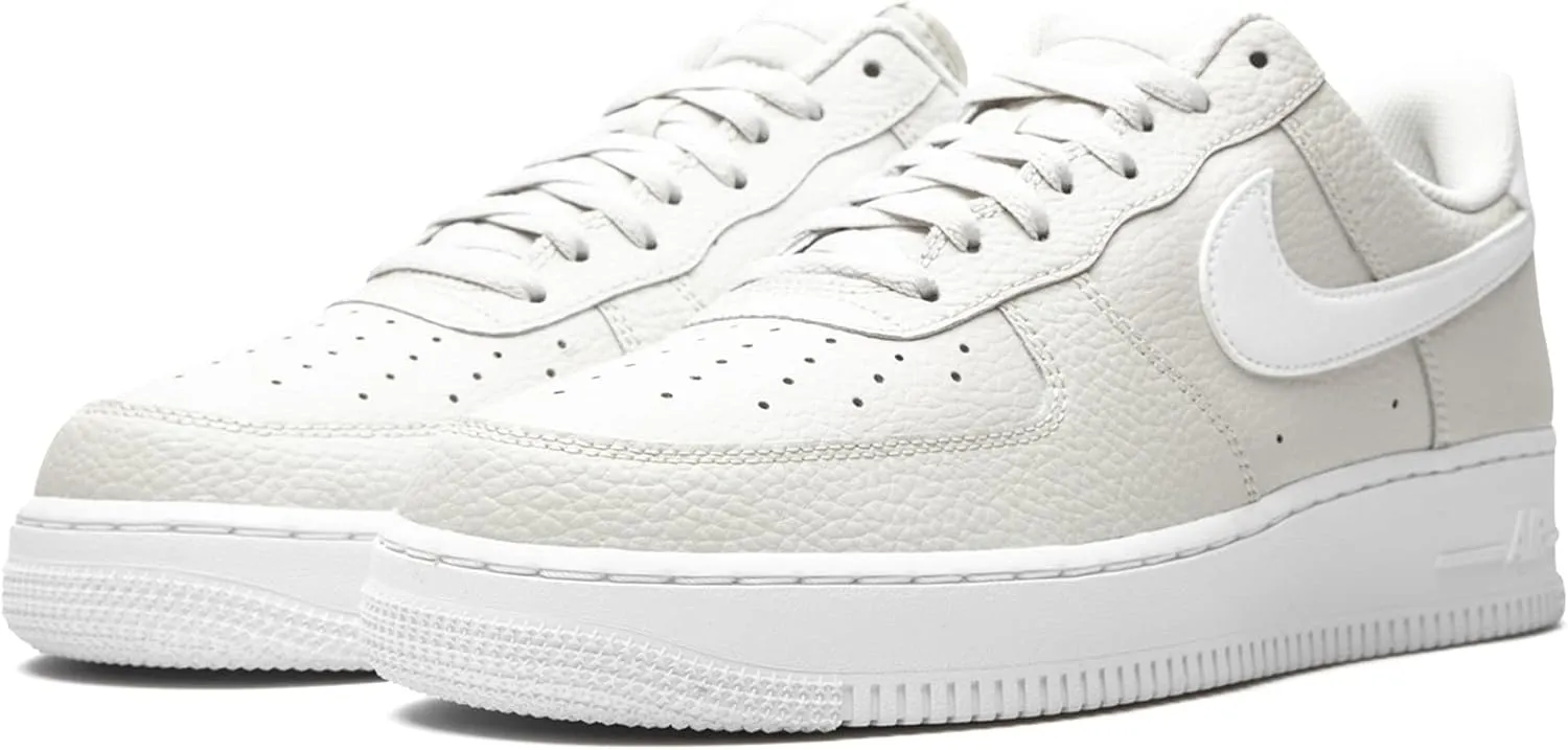 Nike Men's Basketball Shoe, 37W