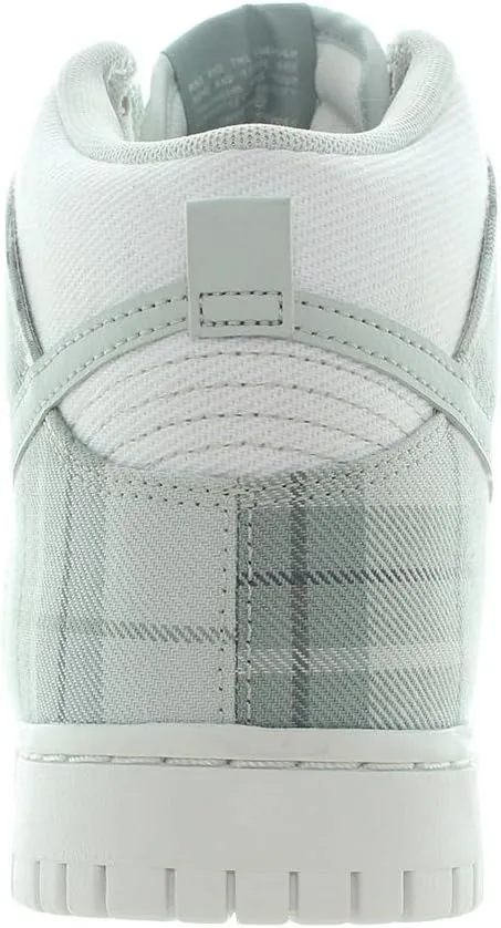 Nike Men's Modern Basketball Shoe
