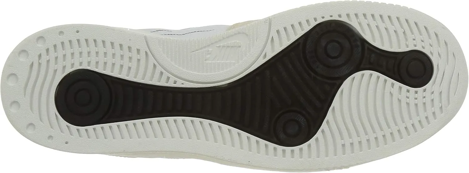 Nike Men's Tennis Shoe