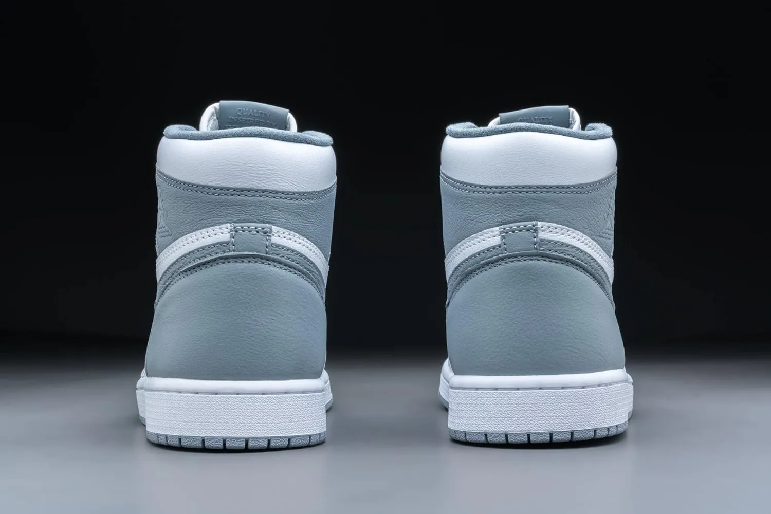 Nike Unisex-Adult High-Top