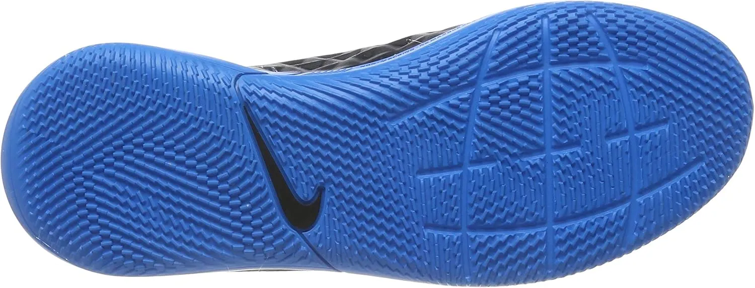 Nike Unisex Kid's Junior Legend 8 Club Fg/Mg Soccer Shoe Cleats