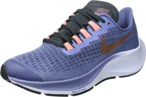 NIKE Unisex Stroke Running Shoe
