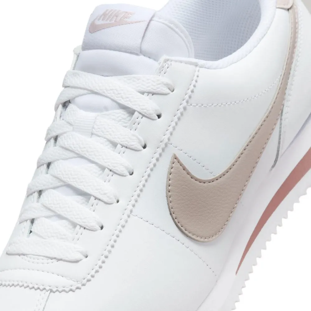 NIKE Women's Fashion Trainers