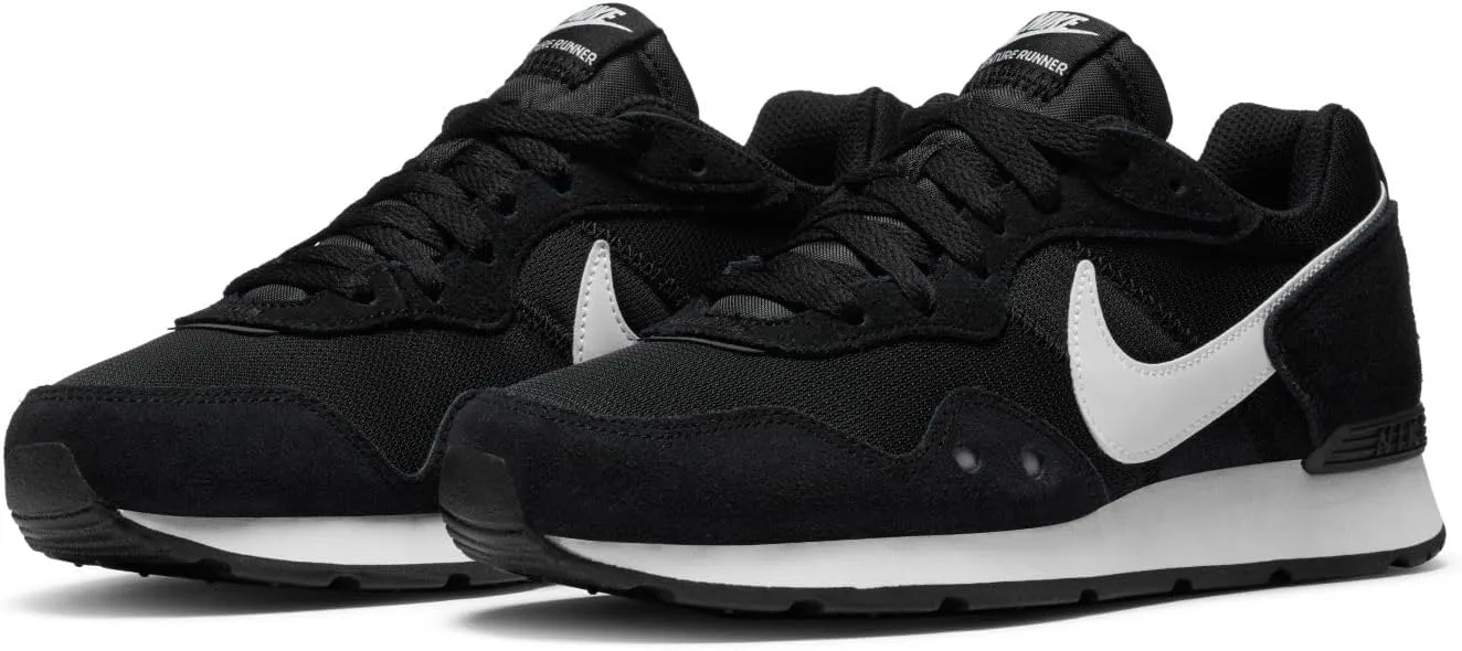 NIKE Women's Running Shoe