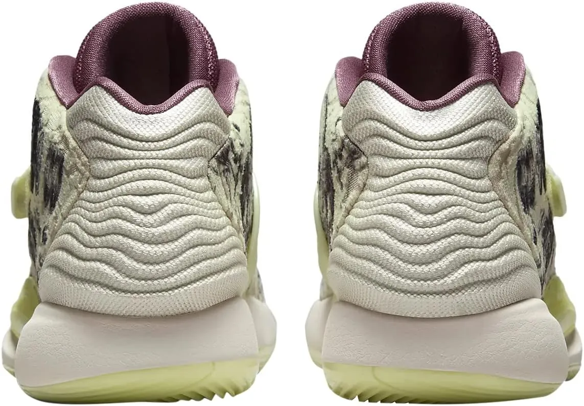 NIKE Women's Sneaker Gymnastics Shoe