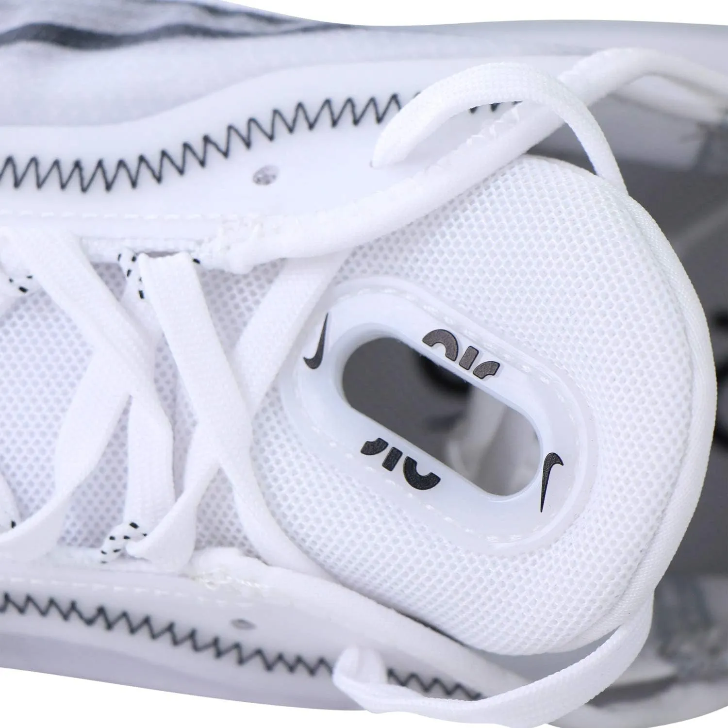 Nike Women's Stroke Running Shoe